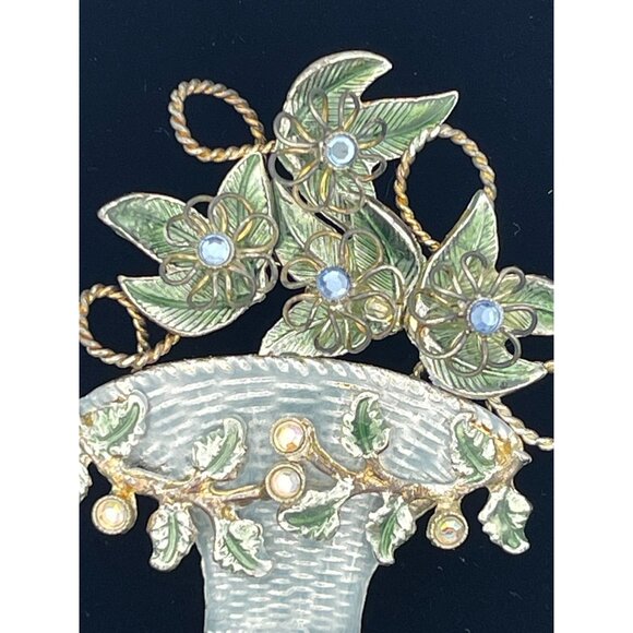 Vintage Brooch Flower Basket Pale Blue Flowers Vines Garland - Picture 8 of 11